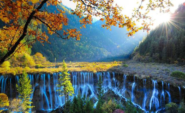 四川景點(diǎn)排行榜前十名，四川旅游必去十大景點(diǎn)推薦