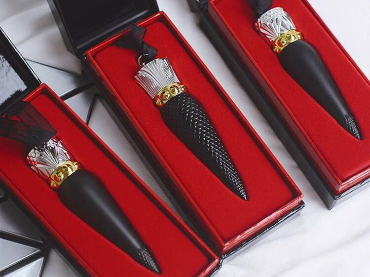 蘿卜丁口紅什么牌子，蘿卜丁口紅一般多少錢